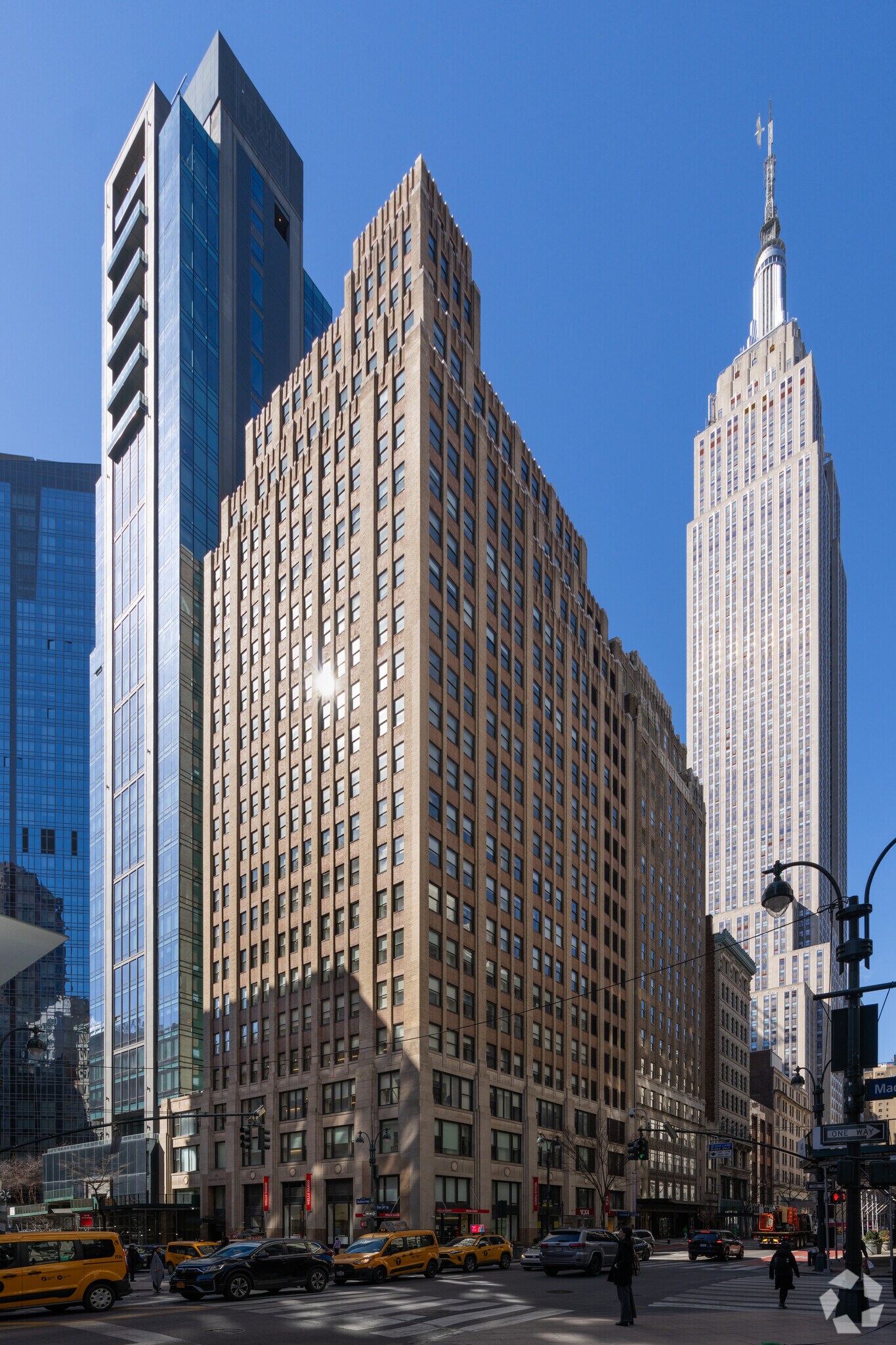 180 Madison Ave, New York, NY à louer Photo principale- Image 1 de 12