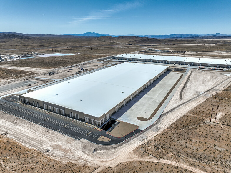 North Vegas Logistics Center, Las Vegas, NV for lease - Building Photo - Image 1 of 3