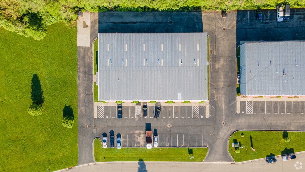 7701-7711 Affinity Dr, Cincinnati, OH for lease - Aerial - Image 3 of 6