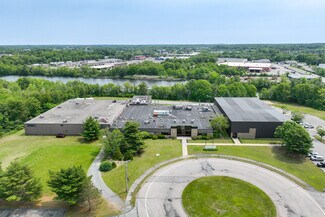 Plus de détails pour 1 Norfolk Ave, South Easton, MA - Flex à vendre