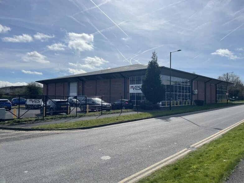 Barrs Fold Rd, Bolton à louer - Photo du bâtiment - Image 1 de 6