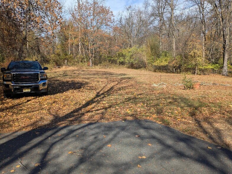 182 NJ-31 Hwy, Hampton, NJ à vendre - Photo du bâtiment - Image 2 de 10