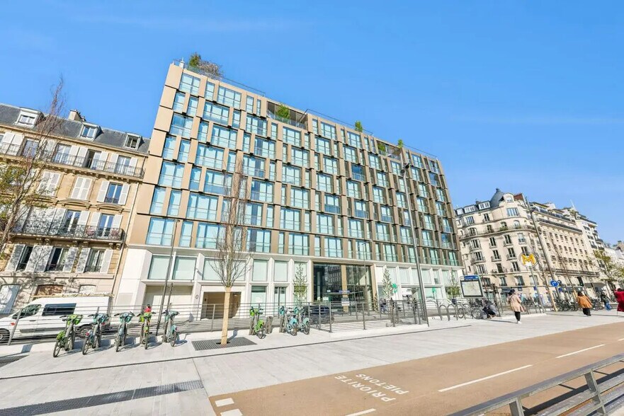 168 Avenue Charles De Gaulle, Neuilly-sur-Seine à louer - Photo du bâtiment - Image 1 de 29