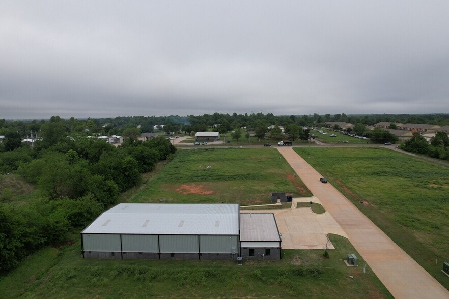 6785 Prosper, Edmond, OK for sale - Building Photo - Image 2 of 2