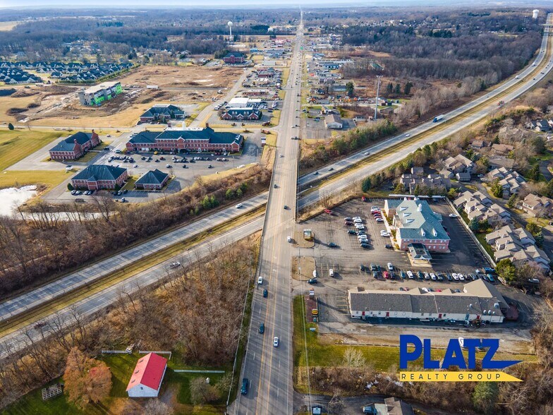 4010 Boardman Canfield Rd, Canfield, OH à vendre - Photo du bâtiment - Image 2 de 8