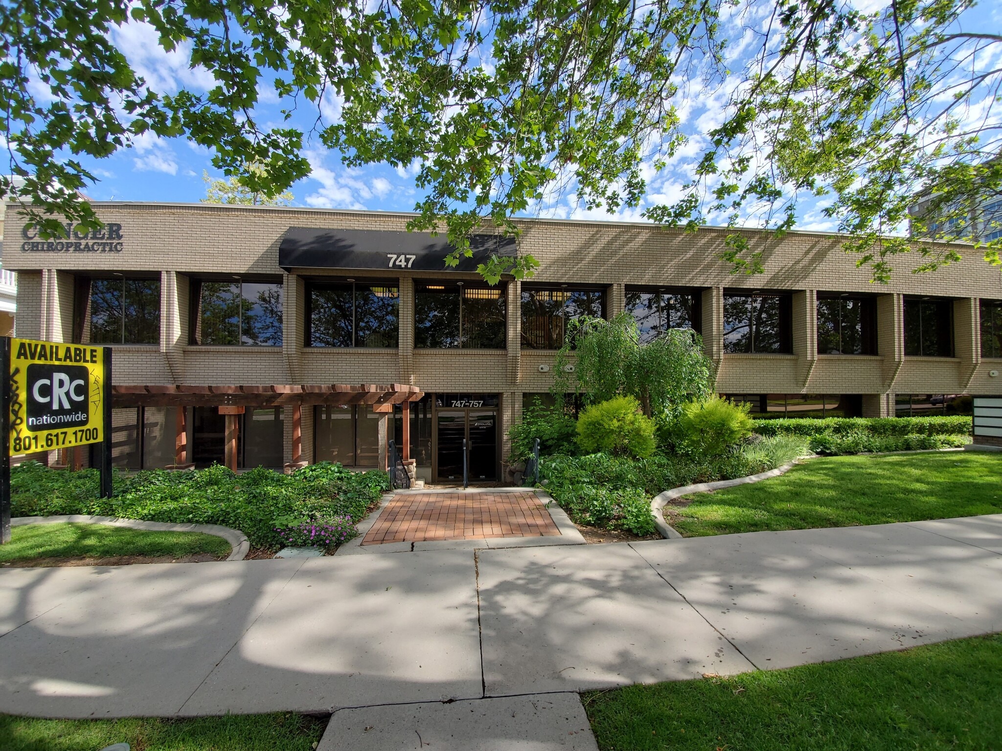 747 E South Temple, Salt Lake City, UT for lease Primary Photo- Image 1 of 12