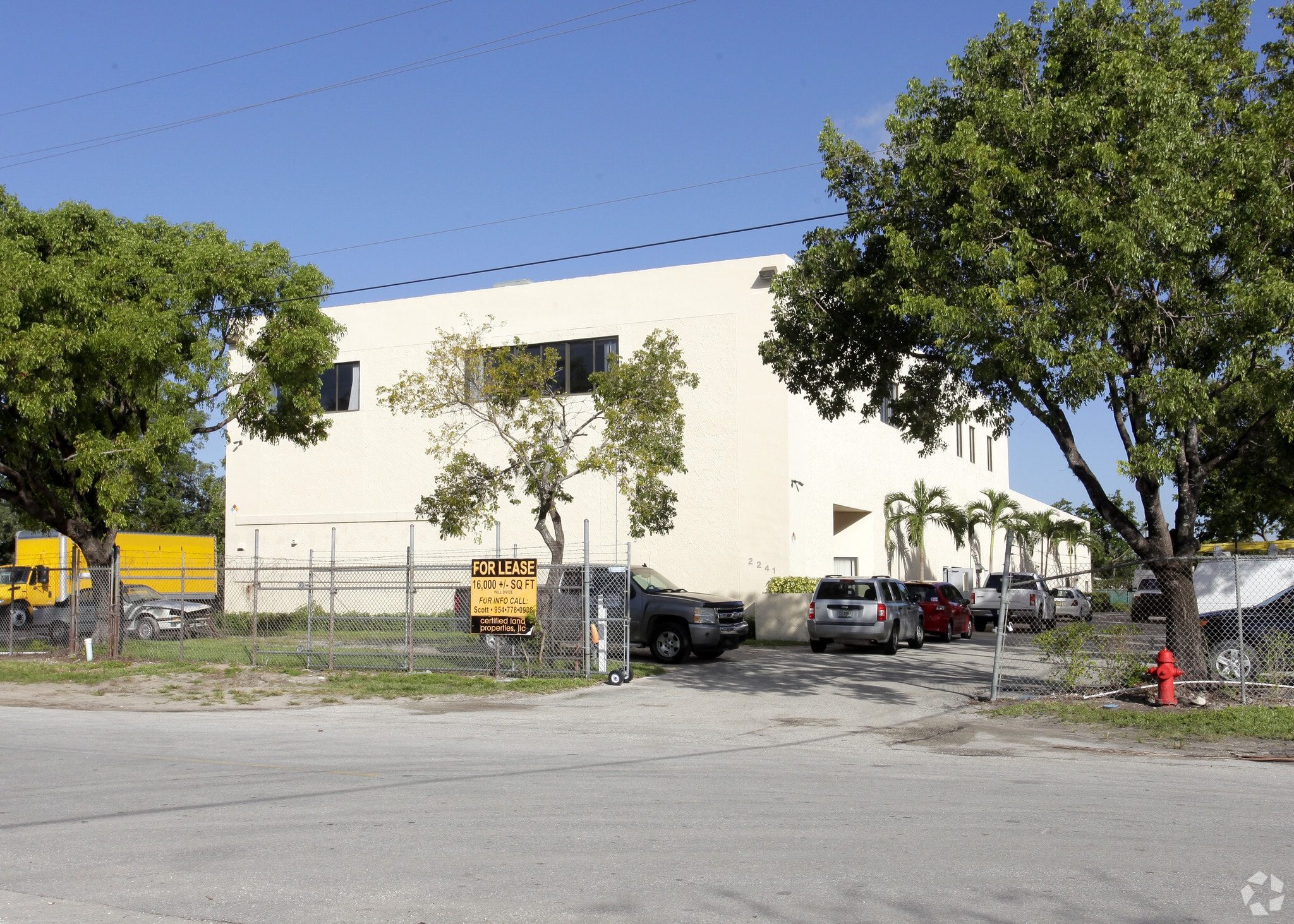 2241 NW 22nd St, Pompano Beach, FL for lease Building Photo- Image 1 of 6