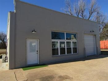 309 S Main St, Tonkawa, OK à vendre Photo principale- Image 1 de 15