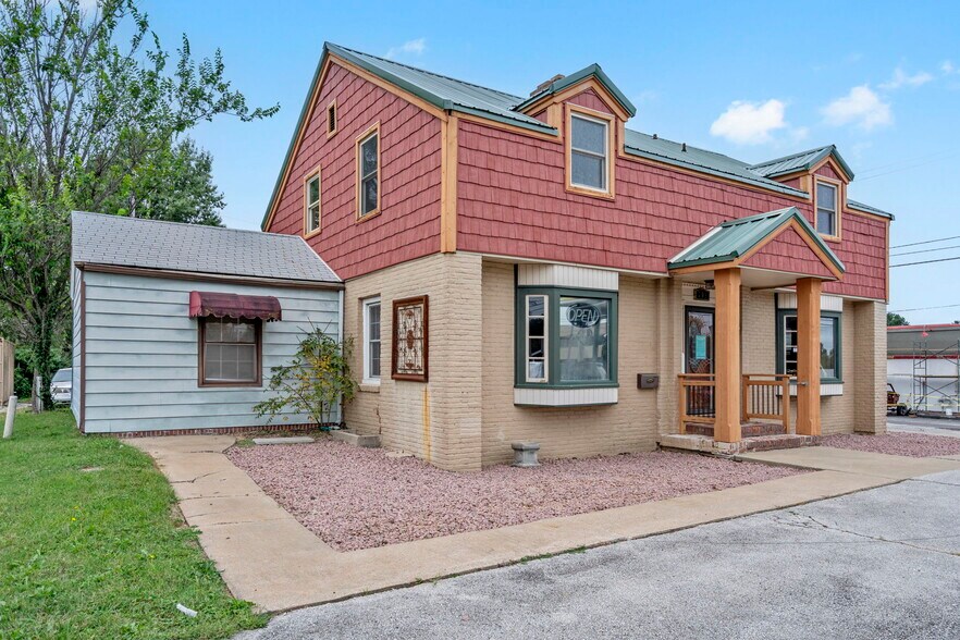 703 S Glenstone Ave, Springfield, MO à vendre - Photo du bâtiment - Image 2 de 17