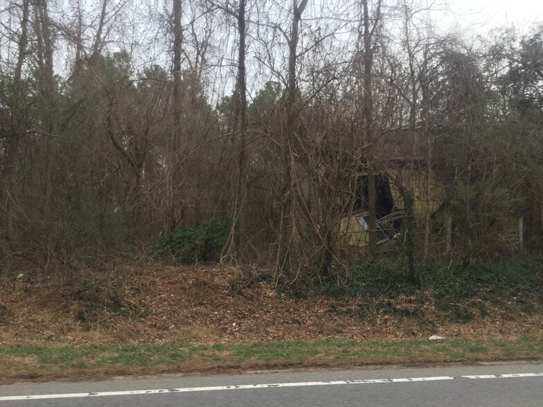 1748 US Highway 158 E, Macon, NC à vendre - Photo du bâtiment - Image 2 de 2