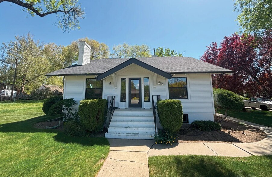 3113 W Overland Rd, Boise, ID à louer - Photo du bâtiment - Image 1 de 7