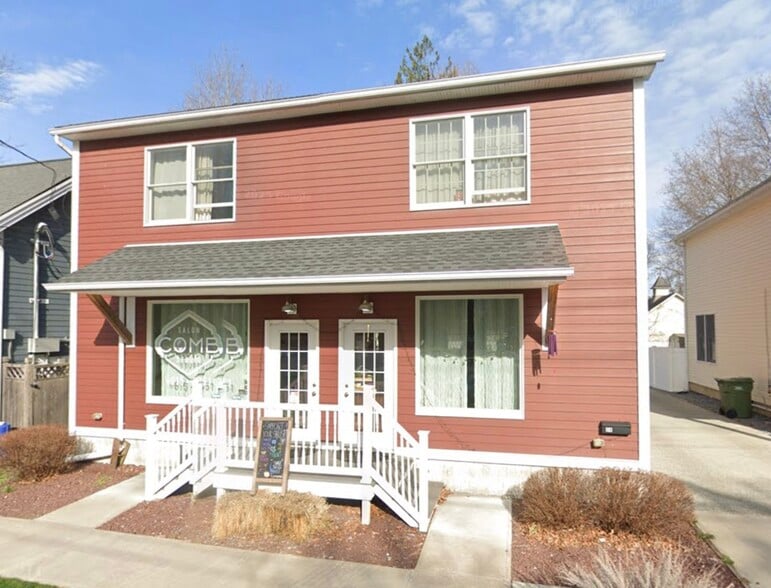 24 Saint James Pl, Goshen, NY for lease - Primary Photo - Image 1 of 1