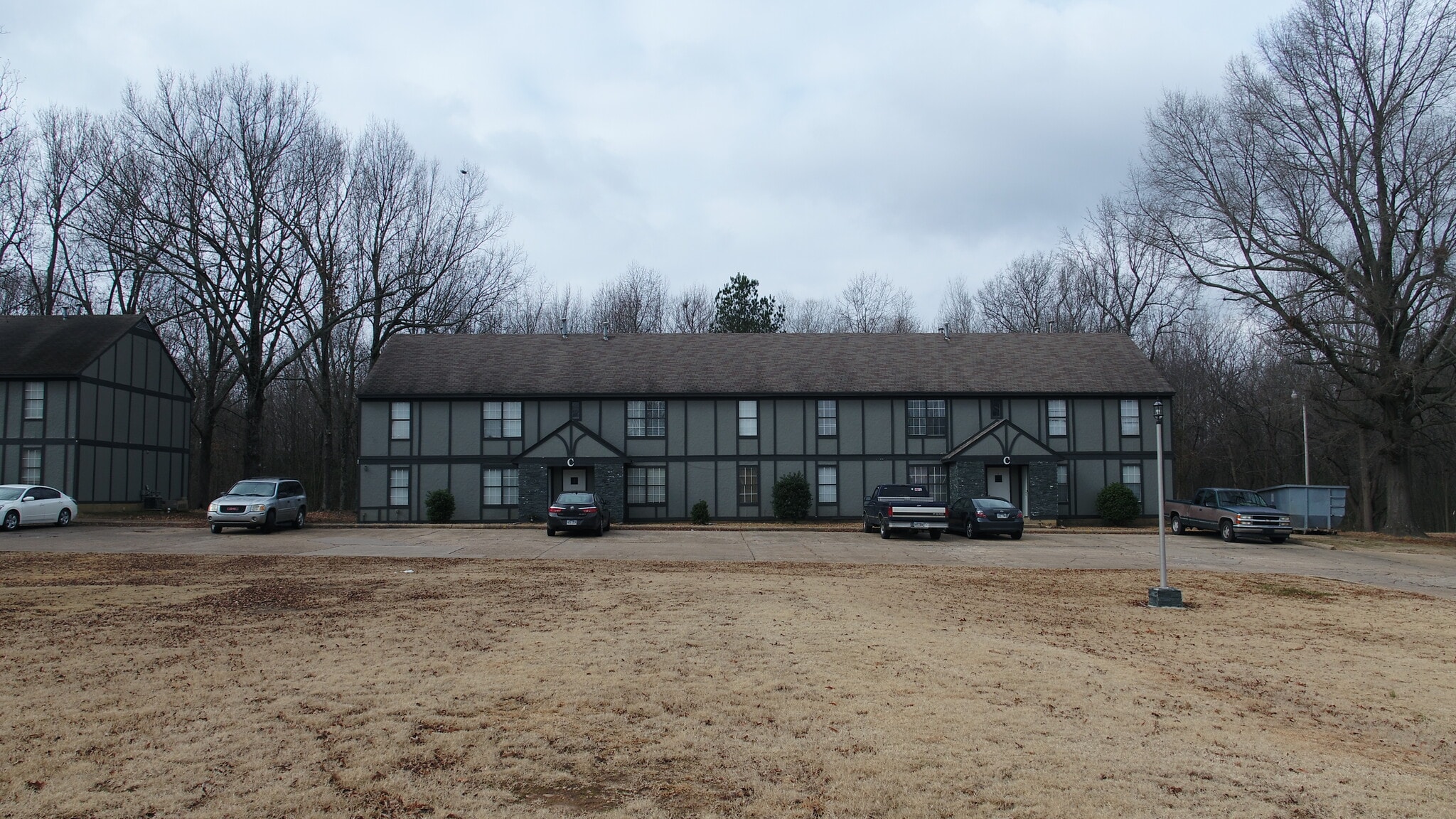 1906 W Matthews Ave, Jonesboro, AR for sale Primary Photo- Image 1 of 109