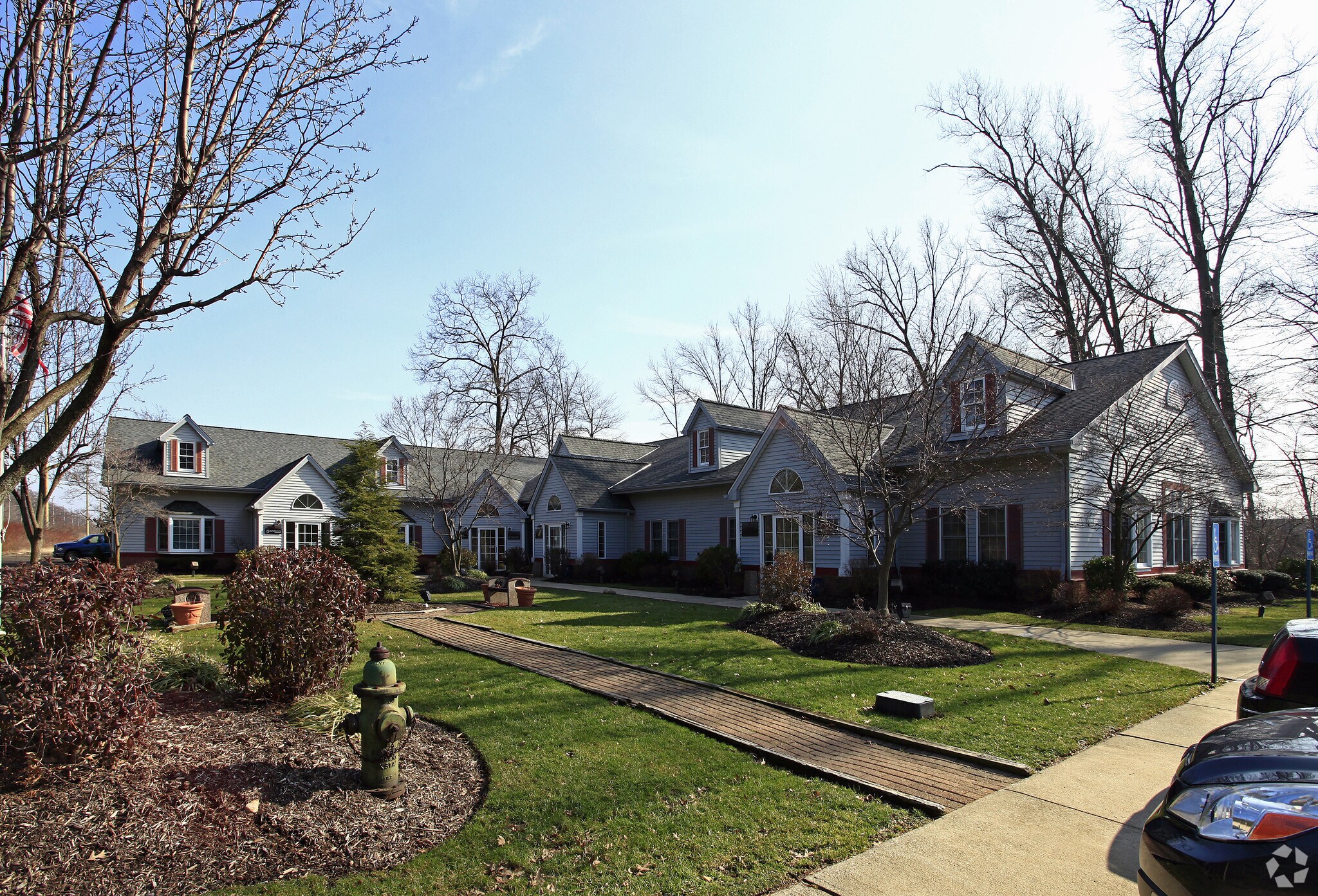 671 Columbia Rd, Westlake, OH à vendre Photo du bâtiment- Image 1 de 1