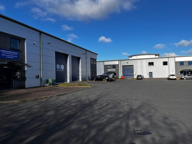 Jessop Close, Newark for sale - Building Photo - Image 3 of 8