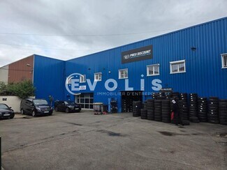 Plus de détails pour Local d'activités à louer