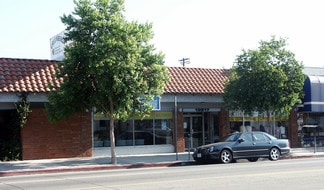 Plus de détails pour 13517 Ventura Blvd, Sherman Oaks, CA - Bureau à louer