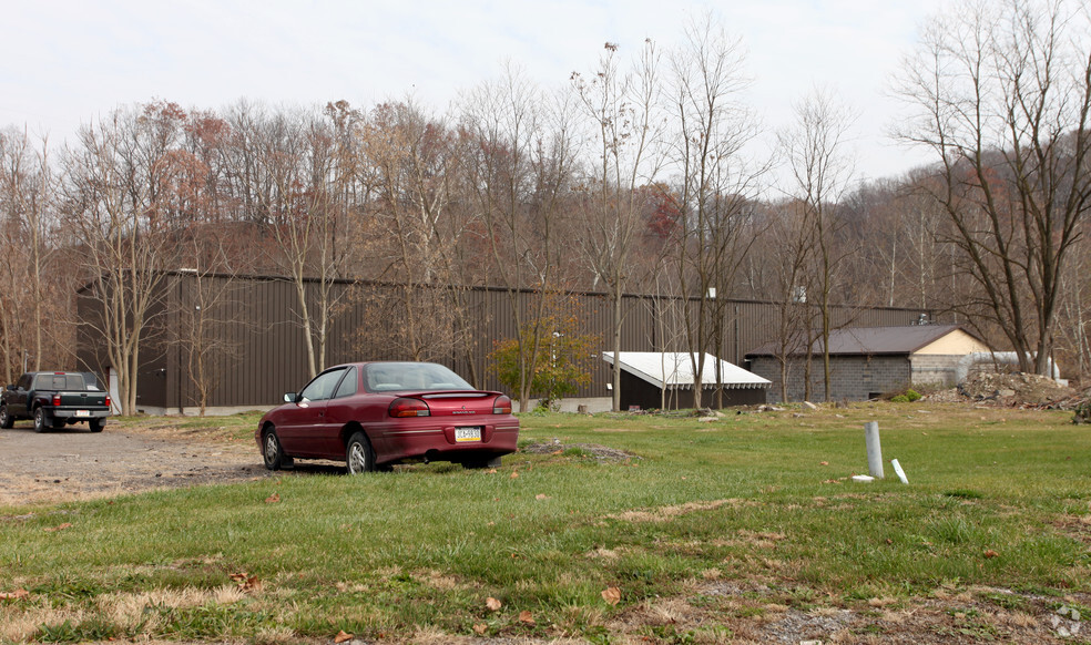 103 Canal St, Sharpsville, PA à vendre - Photo principale - Image 1 de 13