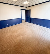 201 E Camperdown Way, Greenville, SC for lease Interior Photo- Image 1 of 3