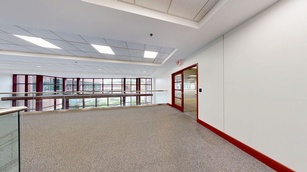 201 Riverneck Rd, Chelmsford, MA à louer - Numérisation 3D de Matterport - Image 3 de 40