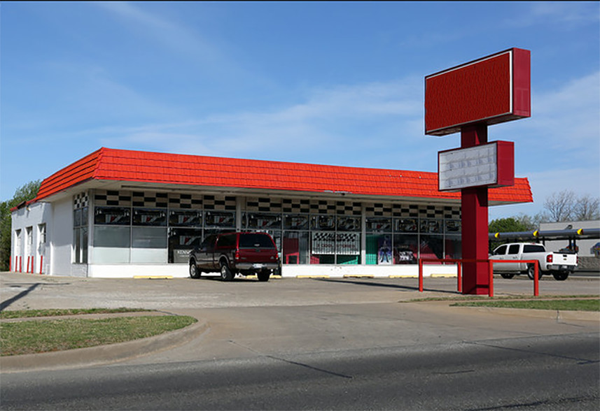 301 S Air Depot Blvd, Midwest City, OK for sale - Building Photo - Image 1 of 1