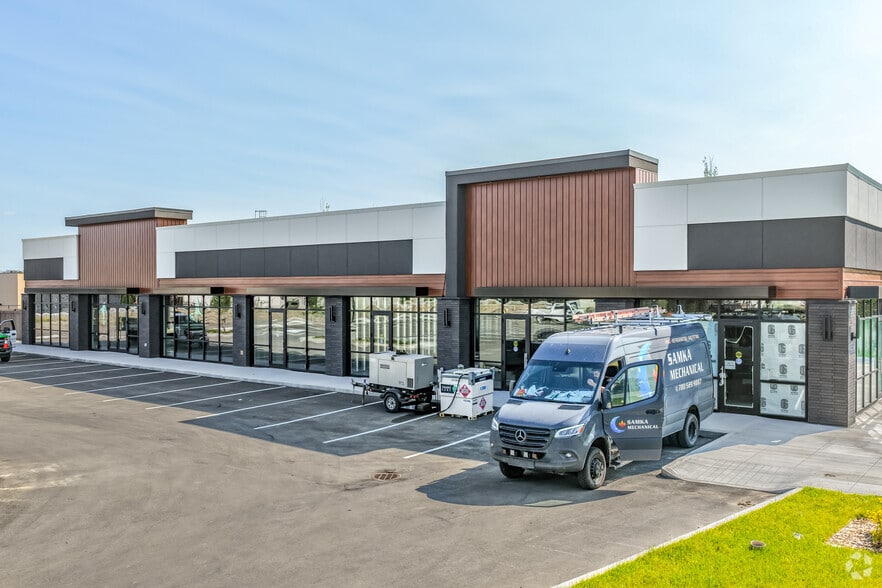 9204 23 Av NW, Edmonton, AB for lease - Building Photo - Image 1 of 11