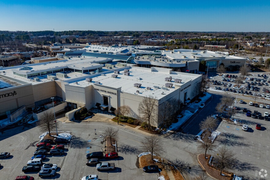 7700 Old Wake Forest Rd, Raleigh, NC for sale - Building Photo - Image 2 of 5