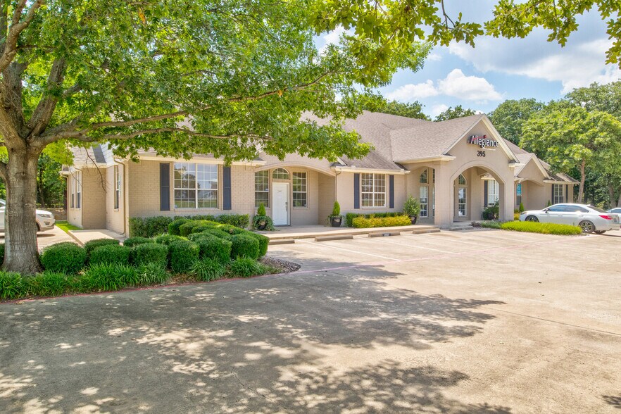 395 W Tx-114 Hwy, Southlake, TX à louer - Photo du bâtiment - Image 2 de 18