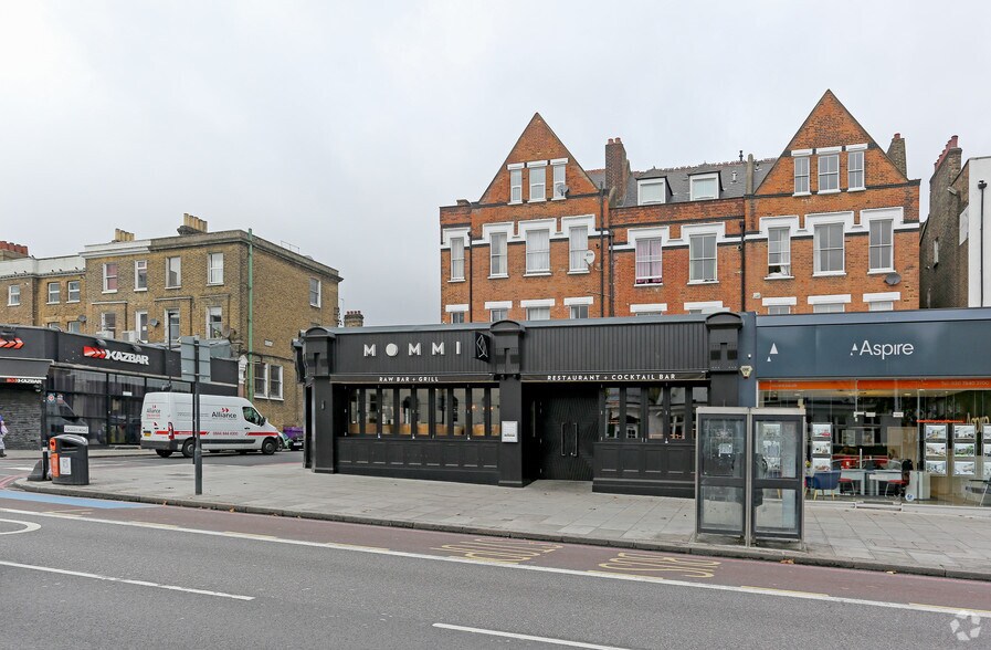 46-48A Clapham High St, Londres à louer - Photo du bâtiment - Image 2 de 2