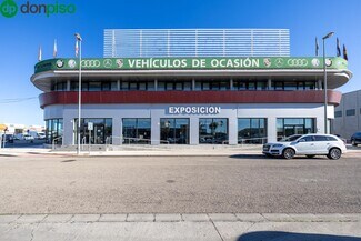 Plus de détails pour Commerce de détail à vendre