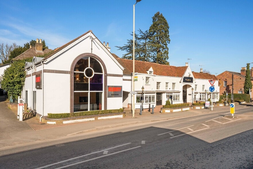 Hadham Rd, Bishop's Stortford for sale - Building Photo - Image 2 of 13