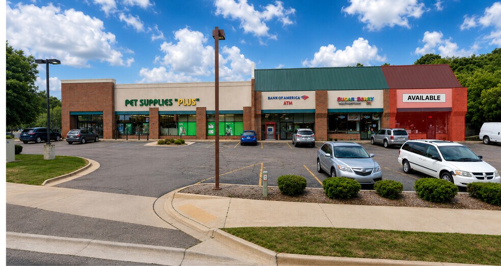 4901 Okemos Rd, Okemos, MI à louer - Photo du bâtiment - Image 2 de 2