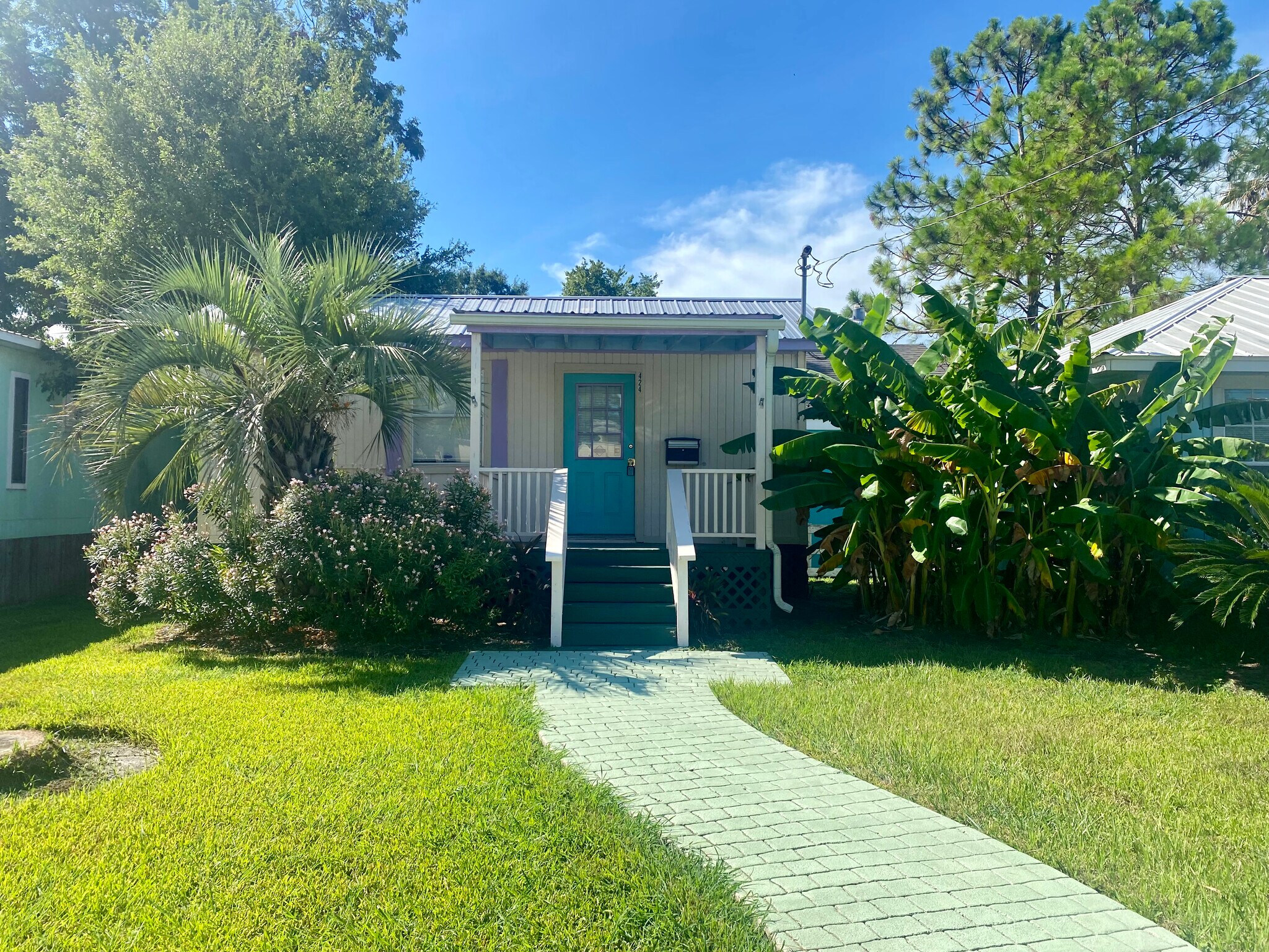 424 Grand Ave, Bacliff, TX à vendre Photo principale- Image 1 de 26