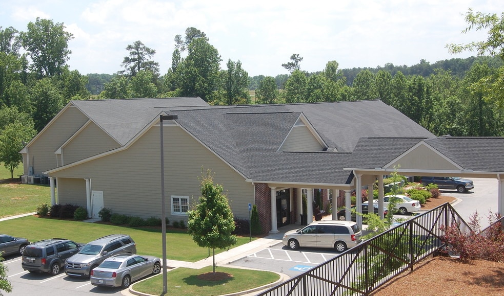 4214 Fairbanks Dr, Oakwood, GA à vendre - Autre - Image 2 de 6