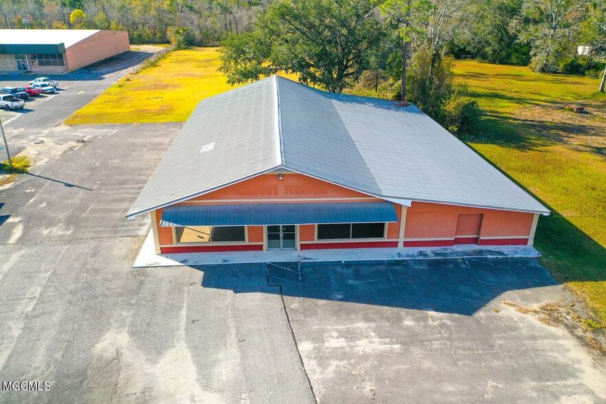 7841 Highway 613, Escatawpa, MS à vendre - Photo du bâtiment - Image 1 de 1