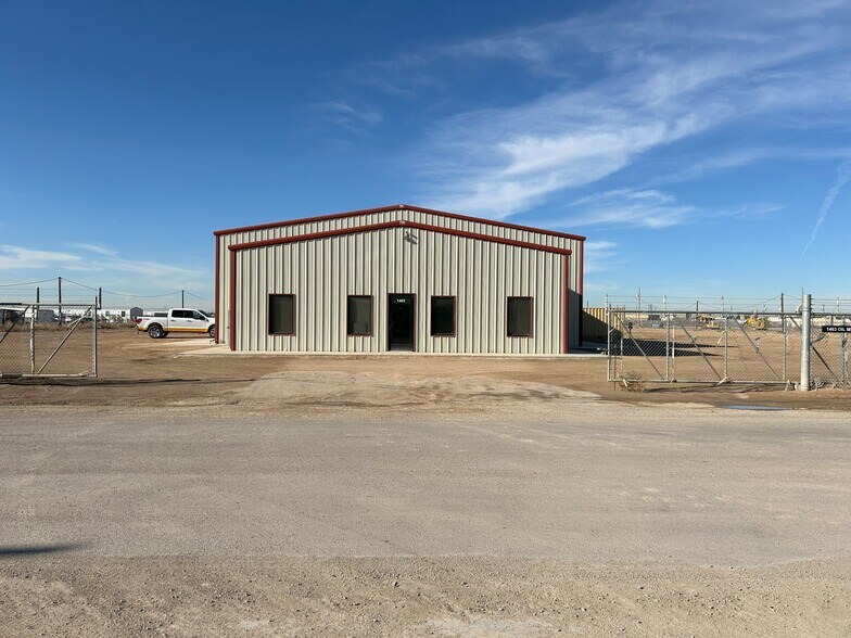 1463 Oil Mill Rd, Pecos, TX for lease - Primary Photo - Image 1 of 29