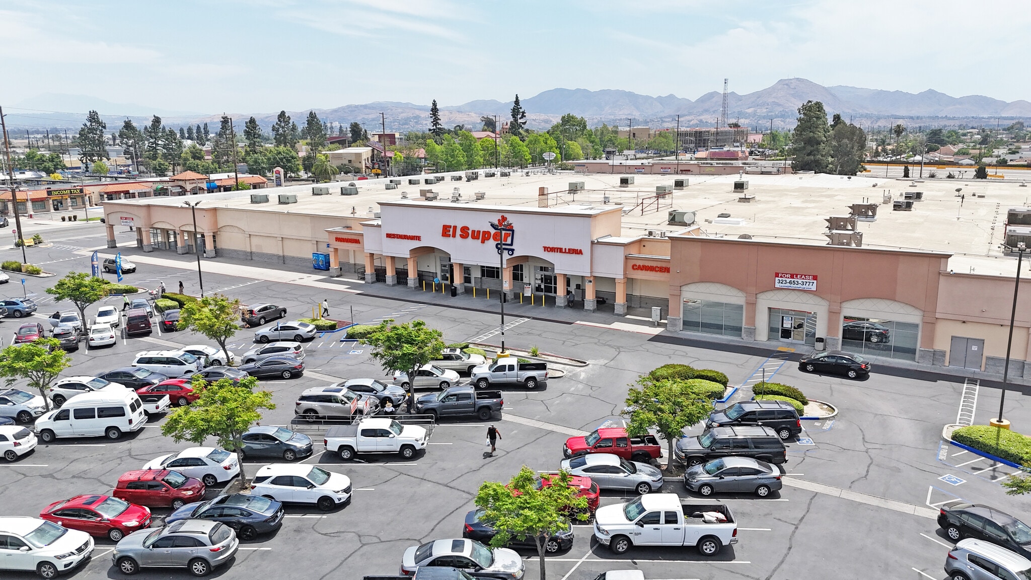 568-618 S Mount Vernon Ave, San Bernardino, CA for lease Interior Photo- Image 1 of 2