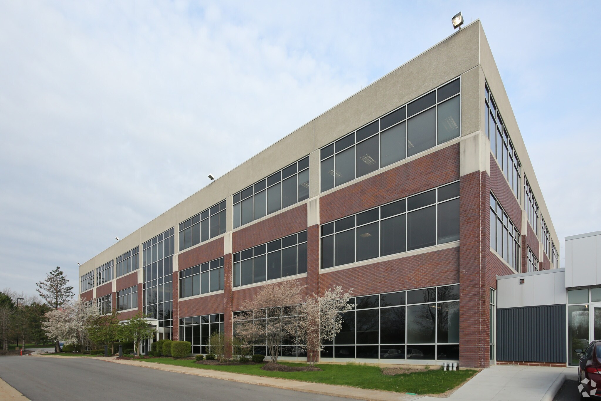 4059 Kinross Lakes Pkwy, Richfield, OH for lease Primary Photo- Image 1 of 4