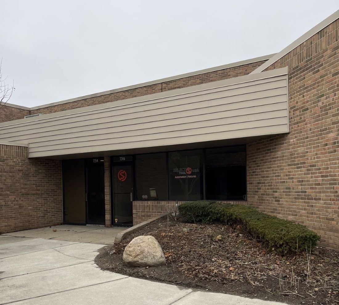 7314-7515 19 Mile Rd, Sterling Heights, MI for lease Building Photo- Image 1 of 8