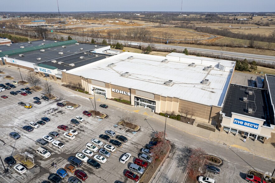 1960-1984 Pavillion Way, Lexington, KY à louer - Photo du bâtiment - Image 3 de 10