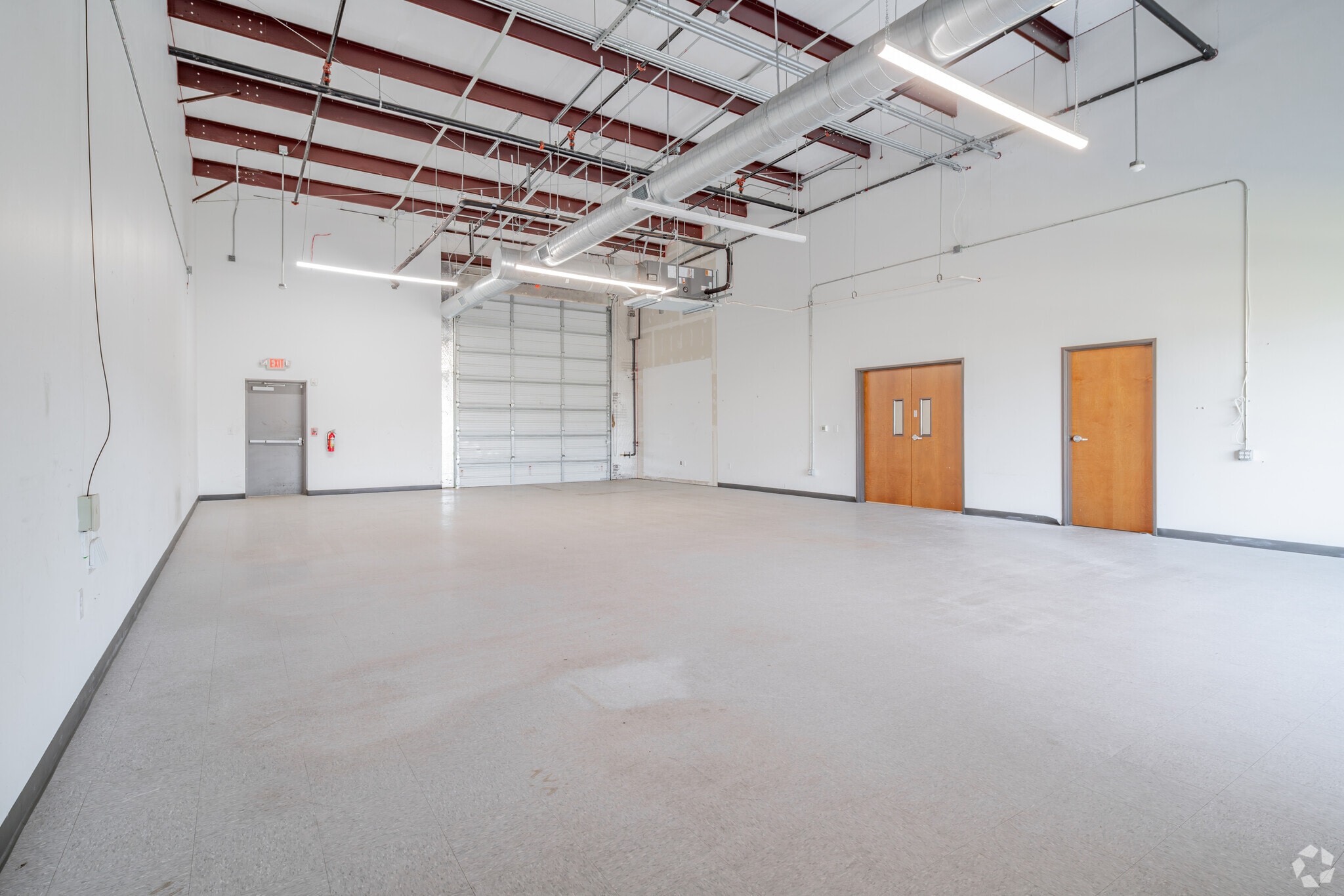 1740 Universal City Blvd, Universal City, TX à louer Photo intérieure- Image 1 de 7