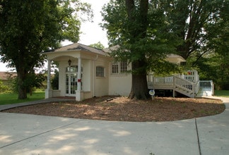 More details for 907 N Charlotte Ave, Monroe, NC - Office for Sale