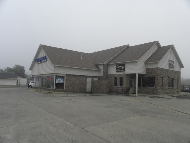 More details for 1209 W Cherokee St, Wagoner, OK - Office for Sale