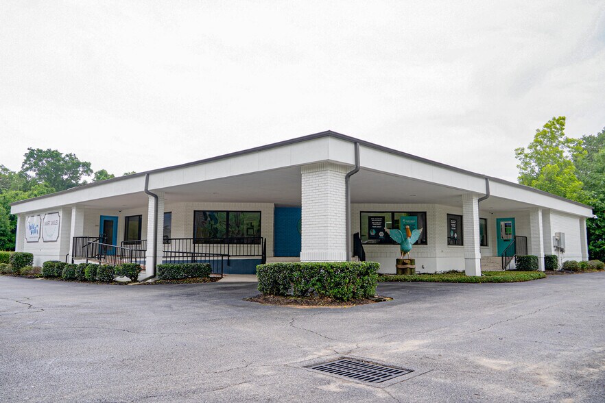 3201 Olive Rd, Pensacola, FL à vendre - Photo du bâtiment - Image 3 de 8