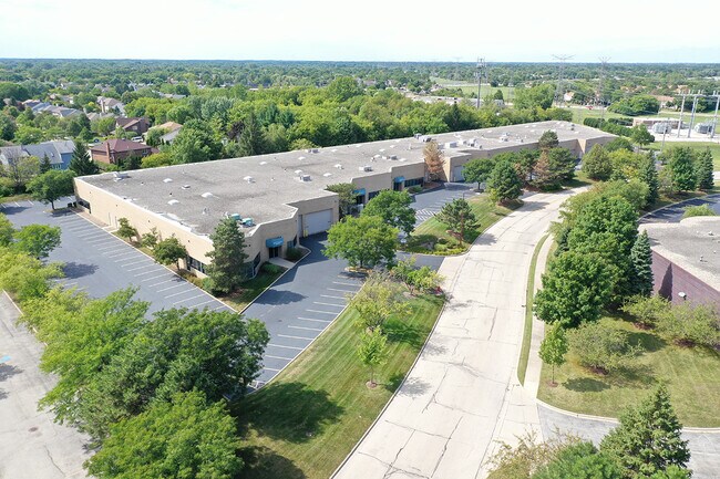 Plus de détails pour 1001-1015 Commerce Ct, Buffalo Grove, IL - Industriel à louer
