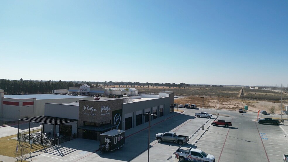 6409 N Big Spring St, Midland, TX à vendre - Photo du bâtiment - Image 3 de 11