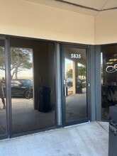 5805-5949 S Congress Ave, Lake Worth, FL à louer Photo intérieure- Image 1 de 7