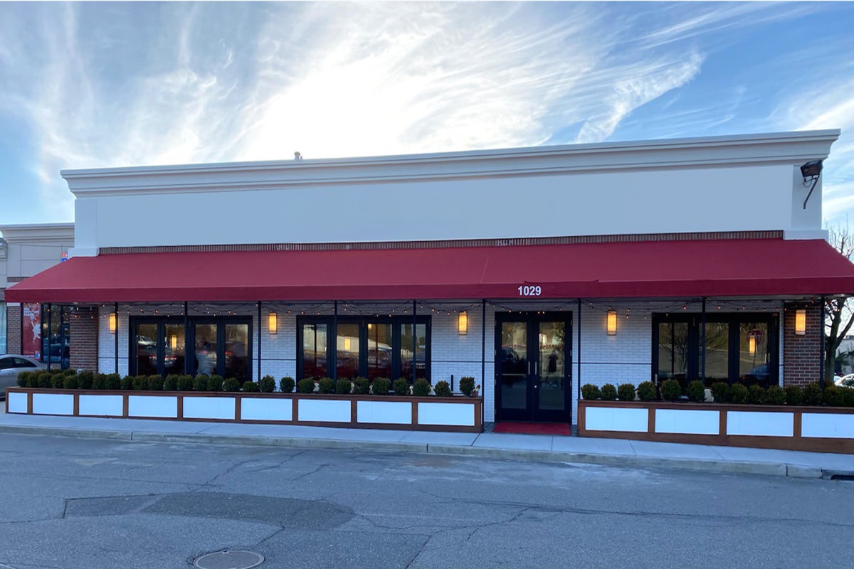 961-1029 Port Washington Blvd, Port Washington, NY à louer Photo intérieure- Image 1 de 8