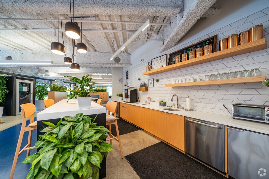 1160 Battery St, San Francisco, CA à louer - Photo intérieure - Image 3 de 20