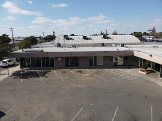 Plus de détails pour 1343-1353 W Main St, Merced, CA - Commerce de détail à louer